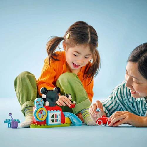 Kép 5/7 - LEGO® DUPLO Disney TM - Mickey egér játszótere és autója