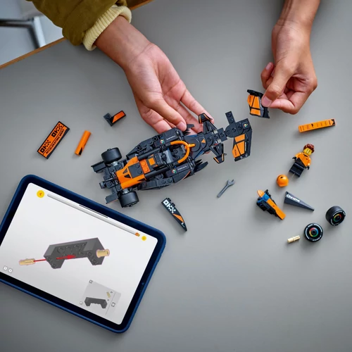 Kép 5/8 - LEGO® Speed Champions - McLaren F1® Team MCL38 versenyautó
