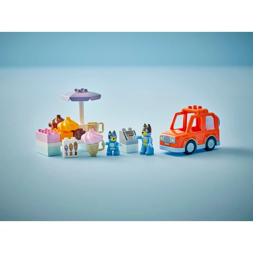 Kép 7/8 - LEGO® DUPLO® Bluey - Fagyizás Bluey-val
