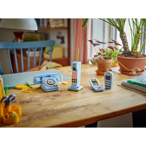 Kép 6/8 - LEGO® Creator 3in1 - Retró telefon