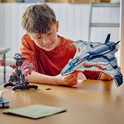 Kép 6/9 - LEGO® Marvel - Bosszúállók: Ultron kora Quinjet