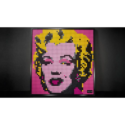 Kép 2/5 - Andy Warhol's Marilyn Monroe