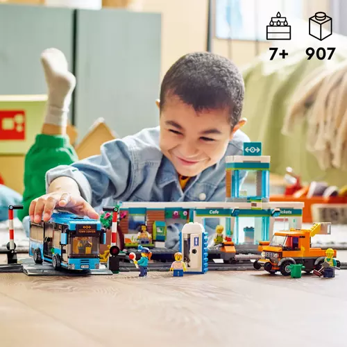 Kép 2/10 - LEGO® City - Vasútállomás