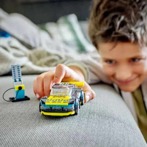 Kép 6/11 - LEGO® City - Elektromos sportautó