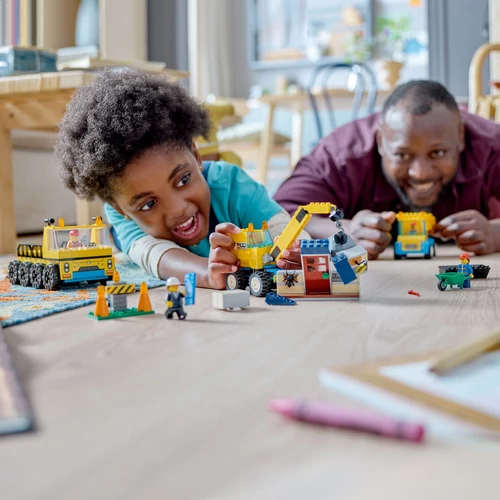 Kép 6/11 - LEGO® City - Építőipari teherautók és bontógolyós daru