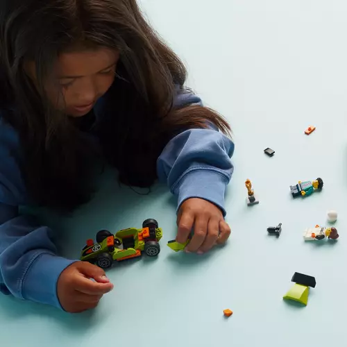 Kép 3/8 - LEGO® City -Zöld versenyautó