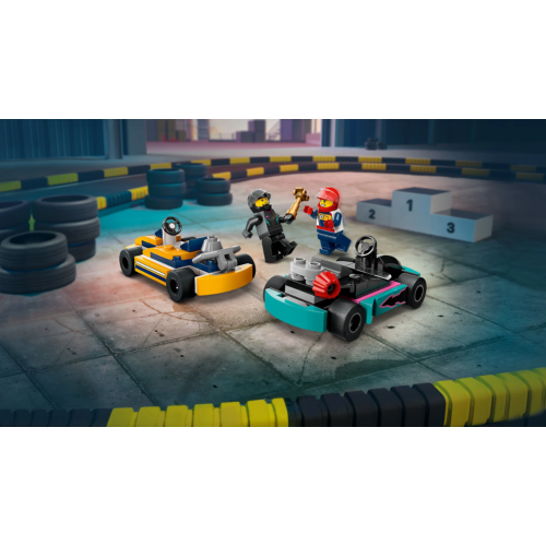 Kép 6/8 - LEGO® City -Gokartok és versenypilóták