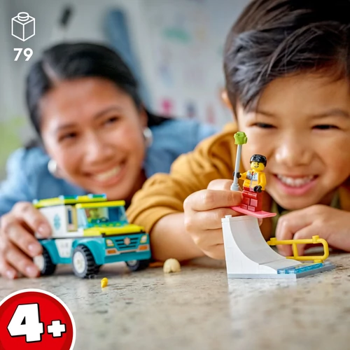 Kép 2/10 - LEGO® City -Mentőautó és snowboardos
