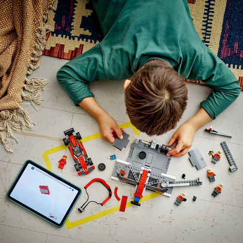 Kép 6/9 - LEGO® City - F1®-es boxutca és személyzet, Ferrari autóval