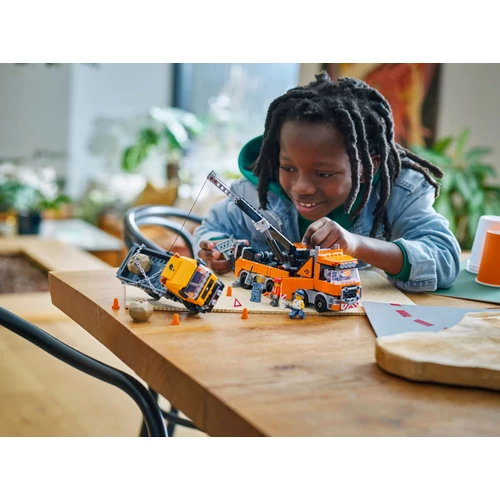 Kép 6/9 - LEGO® City - Nagy teljesítményű vontató daruval