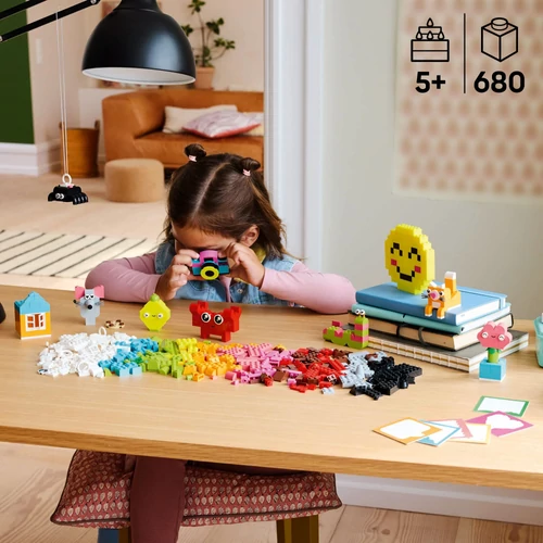 Kép 2/9 - LEGO® Classic - Kreatív vidámságdoboz