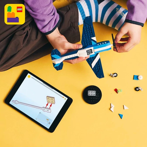 Kép 3/9 - LEGO® Creator - Repülőgép: Versenyrepülőgép