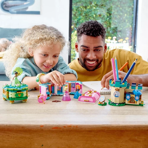 Kép 6/10 - LEGO® Disney™ - Aurora, Merida és Tiana elvarázsolt alkotásai