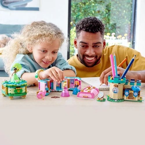 Kép 4/10 - LEGO® Disney™ - Aurora, Merida és Tiana elvarázsolt alkotásai