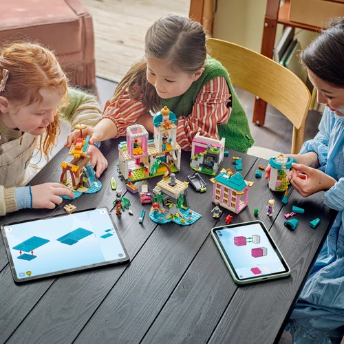 Kép 5/9 - LEGO®  Disney - Hercegnőkastély és a hercegnők állatkái