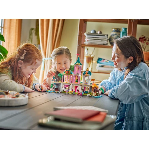 Kép 6/9 - LEGO®  Disney - Hercegnőkastély és a hercegnők állatkái