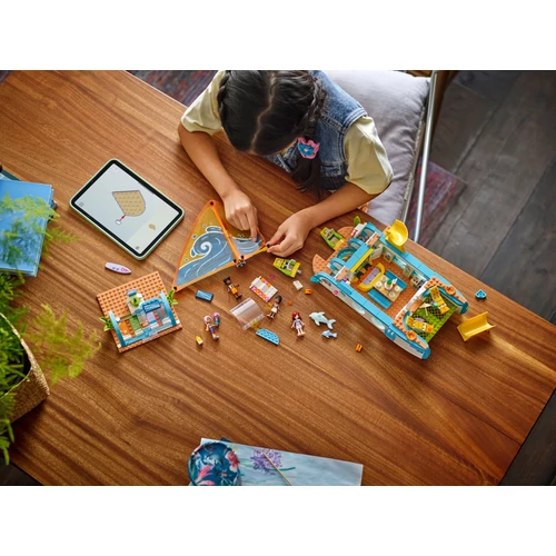 Kép 5/9 - LEGO® Friends - Hajós kirándulás és kaland