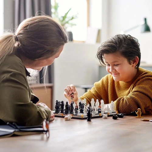 Kép 2/9 - LEGO Harry Potter Roxfort™ Varázslósakk