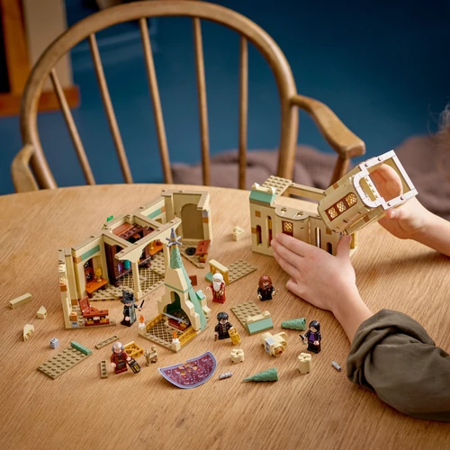 Kép 5/10 - LEGO® Harry Potter™ - Roxfort™: Dumbledore irodája