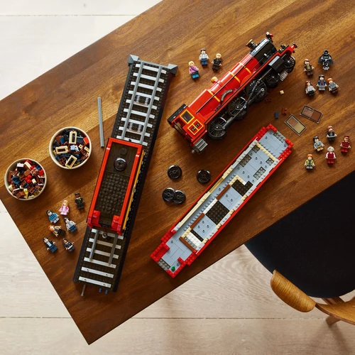 Kép 5/10 - LEGO® Harry Potter™ - Roxfort Expressz™ – Gyűjtői kiadás