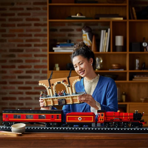 Kép 6/10 - LEGO® Harry Potter™ - Roxfort Expressz™ – Gyűjtői kiadás