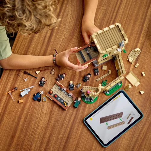 Kép 5/9 - LEGO® Harry Potter™ - Roxfort™ kastély: Repülésórák