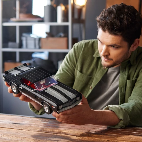 Kép 5/8 - LEGO® Icons - Chevrolet Camaro Z28