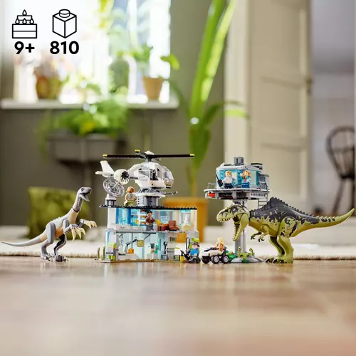 Kép 2/10 - LEGO® Jurassic World - Giganotosaurus és therizinosaurus támadás