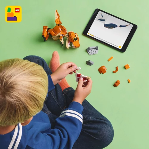 Kép 3/9 - LEGO® Jurassic World - Little Eatie: T-Rex