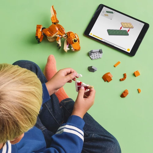 Kép 5/9 - LEGO® Jurassic World - Little Eatie: T-Rex
