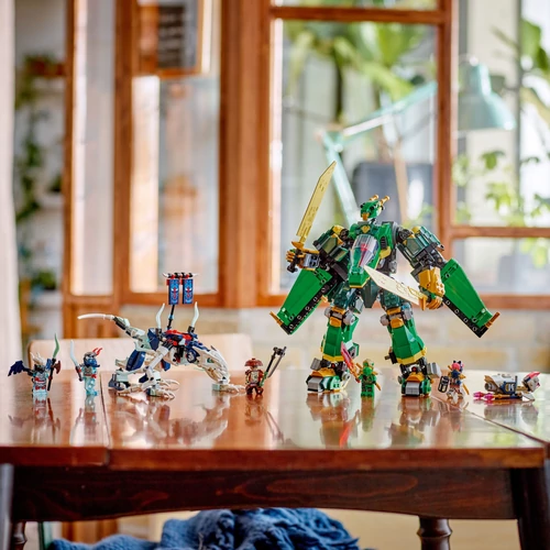 Kép 7/9 - LEGO® NINJAGO® - Lloyd repülővé alakítható robotja