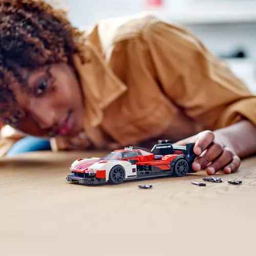 Kép 6/11 - LEGO® Speed Champions - Porsche 963
