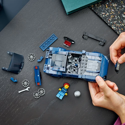 Kép 7/9 - LEGO® Speed Champions - Ford Mustang Dark Horse sportautó