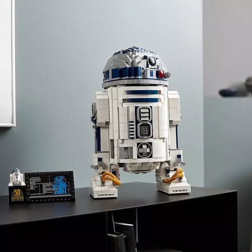 Kép 2/10 - LEGO® Star Wars™ - R2 D2™