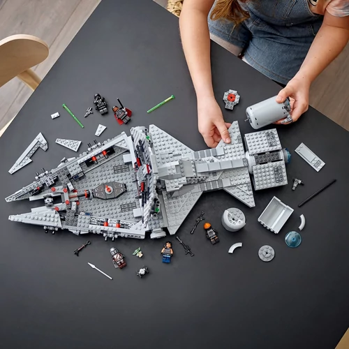 Kép 4/9 - LEGO® Star Wars™ - Birodalmi könnyűcirkáló