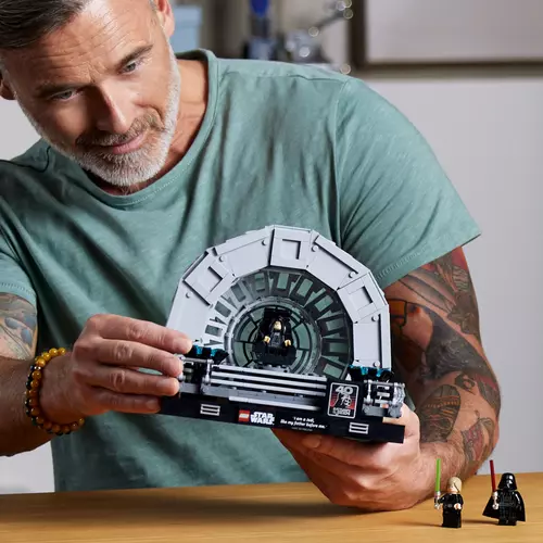 Kép 6/11 - LEGO® Star Wars™ - TM Császári trónterem dioráma