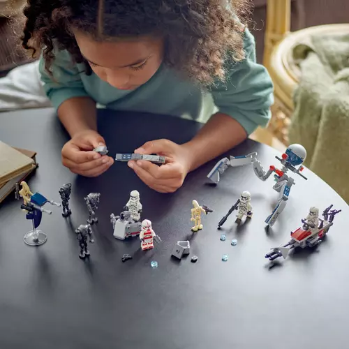 Kép 5/10 - LEGO® Star Wars™ - Klónkatona™ és harci droid™ harci csomag