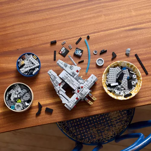 Kép 4/8 - LEGO® Star Wars™ - Millennium Falcon™