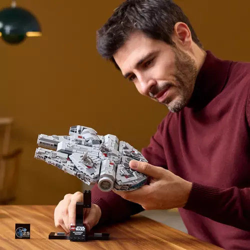 Kép 5/8 - LEGO® Star Wars™ - Millennium Falcon™
