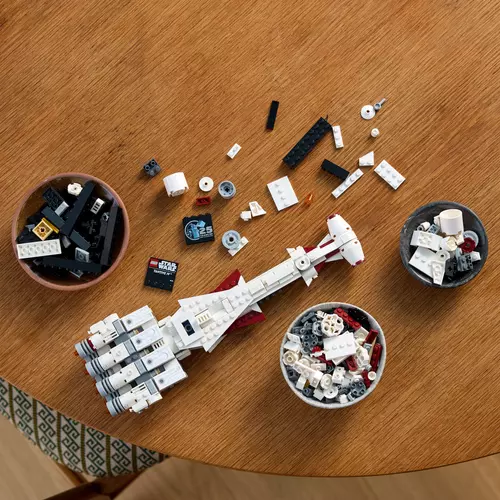 Kép 4/8 - LEGO® Star Wars™ - Tantive IV™