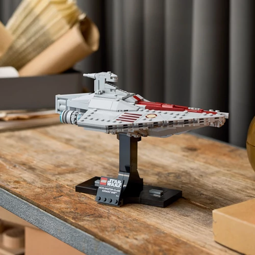 Kép 6/9 - LEGO® Star Wars TM - Acclamator-osztályú rohamhajó™