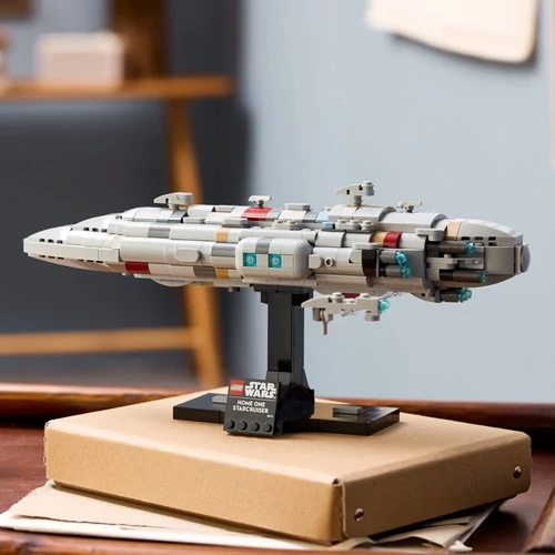 Kép 6/9 - LEGO® Star Wars TM - Home One-típusú csillagcirkáló