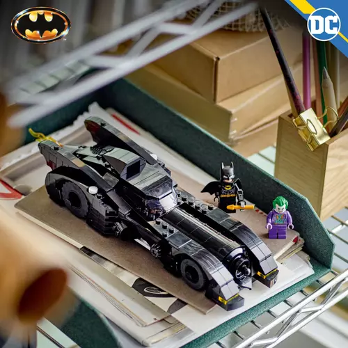 Kép 2/11 - LEGO® DC - Batmobile™: Batman™ vs. Joker™ hajsza