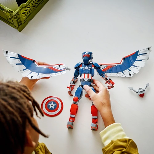 Kép 6/9 - LEGO® MARVEL - Az új Amerika Kapitány építőfigura