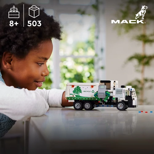 Kép 2/10 - LEGO® Technic - Mack® LR Electric kukásautó