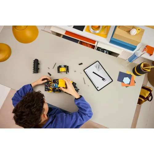Kép 5/9 - LEGO® Technic - Volvo L120 Electric kerekes rakodógép